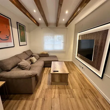 Fabulous House Near The *